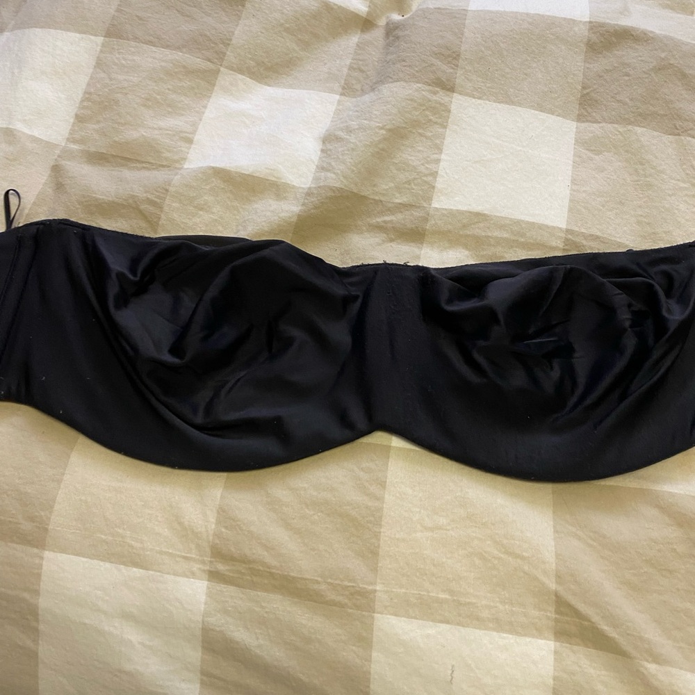 Elegant Black Strapless Top